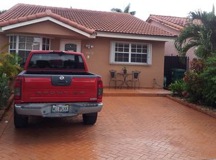 8872 NW 116th St, Hialeah Gardens, FL 33018