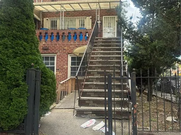 602 E 81st St, Brooklyn, NY 11236