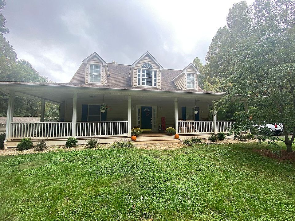 1st image of 325 Brookwood Dr