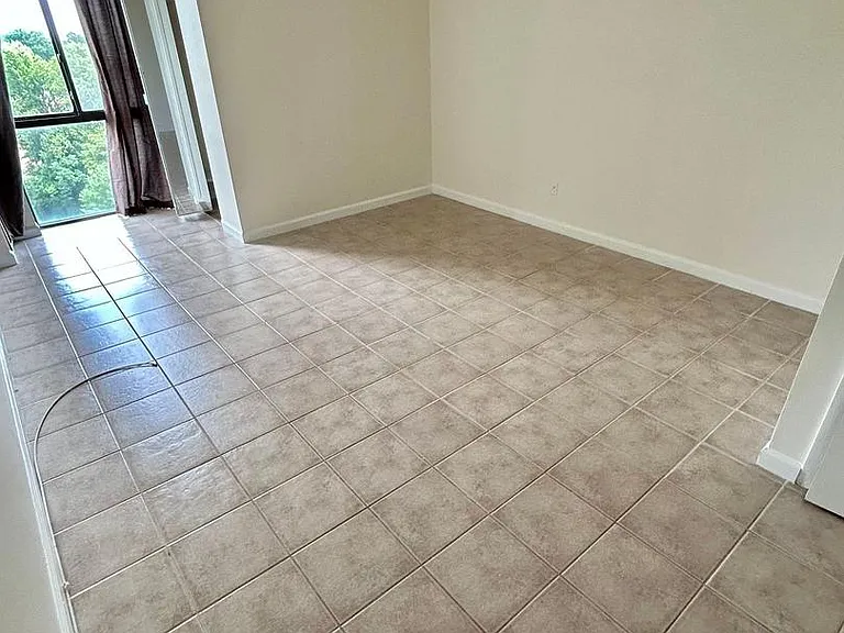 2311 Pimmit Dr #1205 — Photo 10
