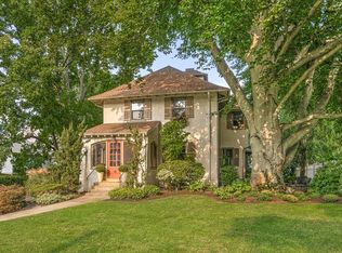 4 Sheffield Rd, Winchester, MA 01890