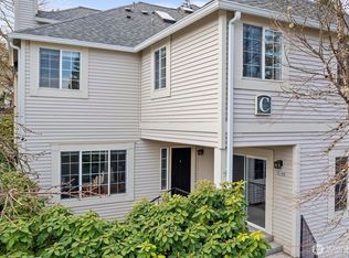 10909 Avondale Rd NE APT C109, Redmond, WA 98052