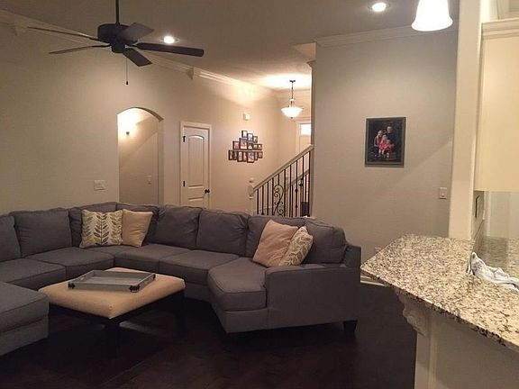4th image of 2404 Bridlecreek
