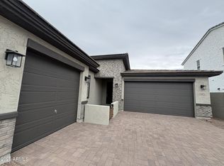 18051 W Larkspur Dr, Goodyear, AZ 85338