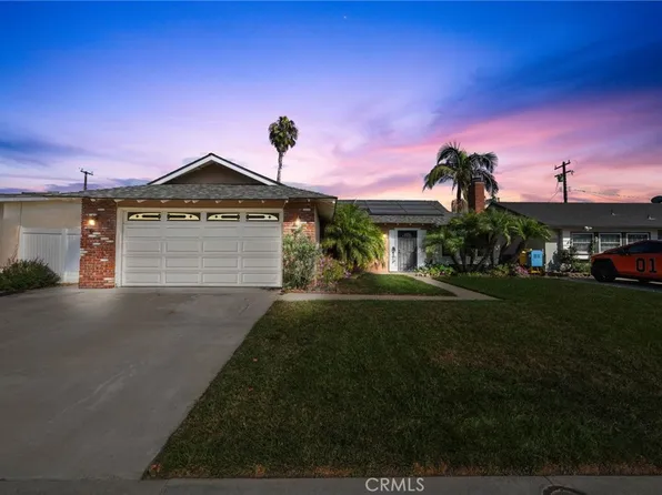 15232 Nottingham Ln, Huntington Beach, CA 92647