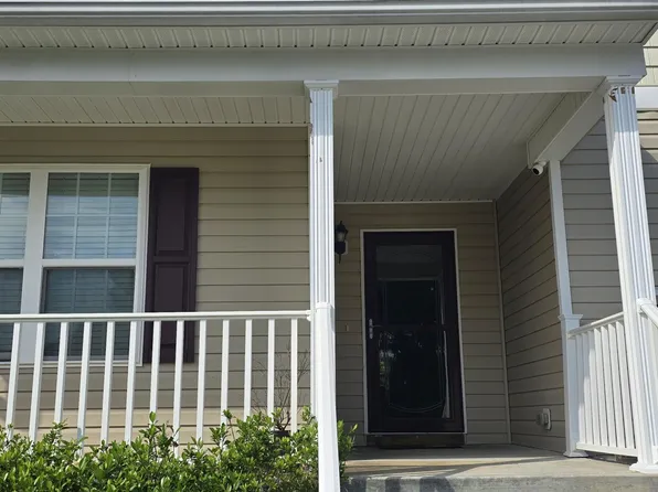 103 Yosemite Ln, Clayton, NC 27527