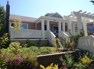 4102 42nd Ave SW, Seattle, WA 98116