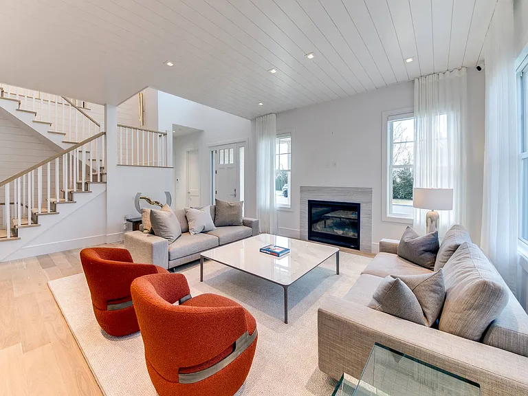 2 Spruce Ct #7A — Photo 6