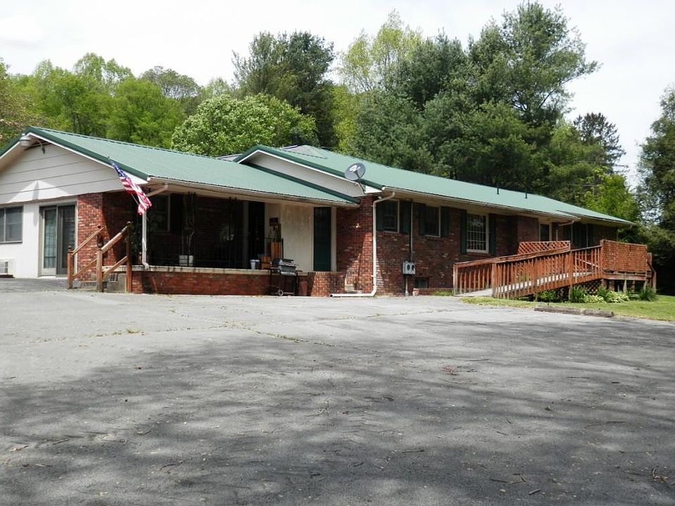 1st image of 133 Leigh Ave
