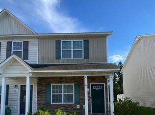 522 Oyster Rock Ln, Sneads Ferry, NC 28460