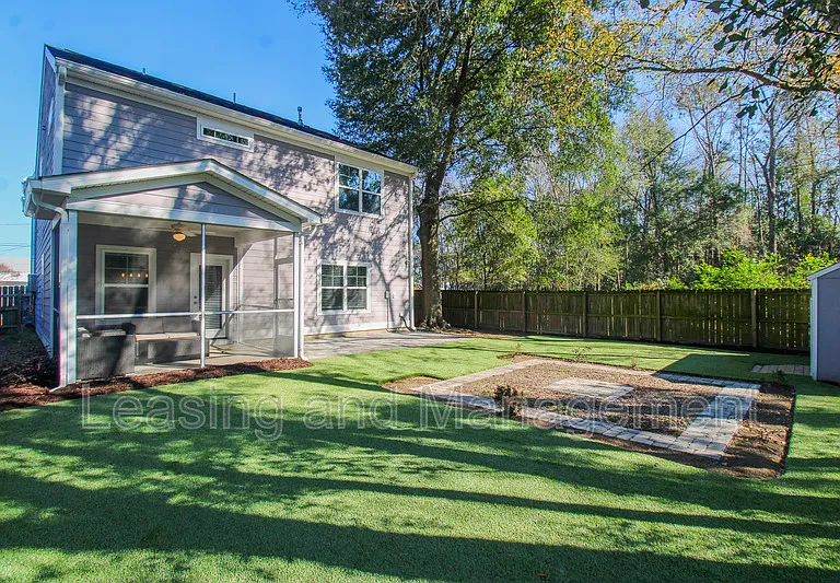 1149 Sumner Ave — Photo 11