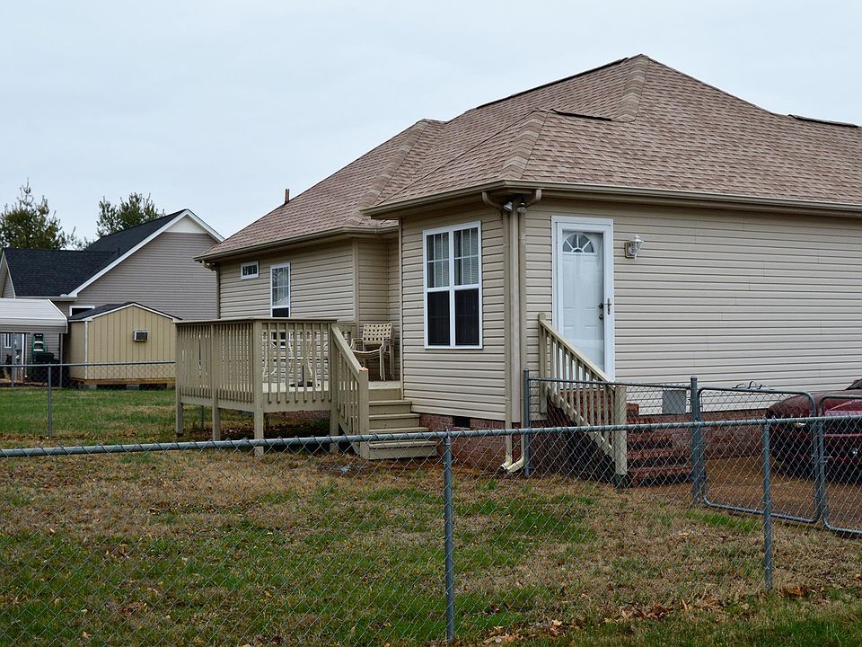 2nd image of 103 Jasmine Way