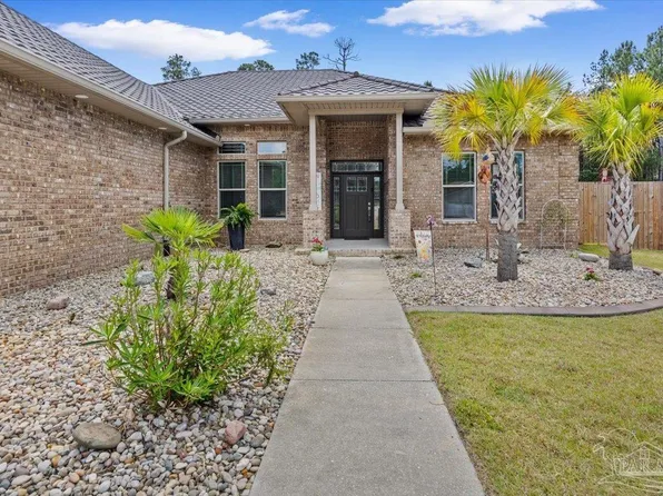 5923 Michael Dr, Milton, FL 32583