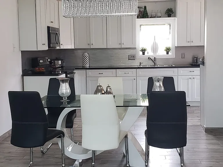 662 Sausalito Blvd — Photo 4