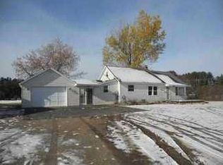 6885 M Rd, Escanaba, MI 49829