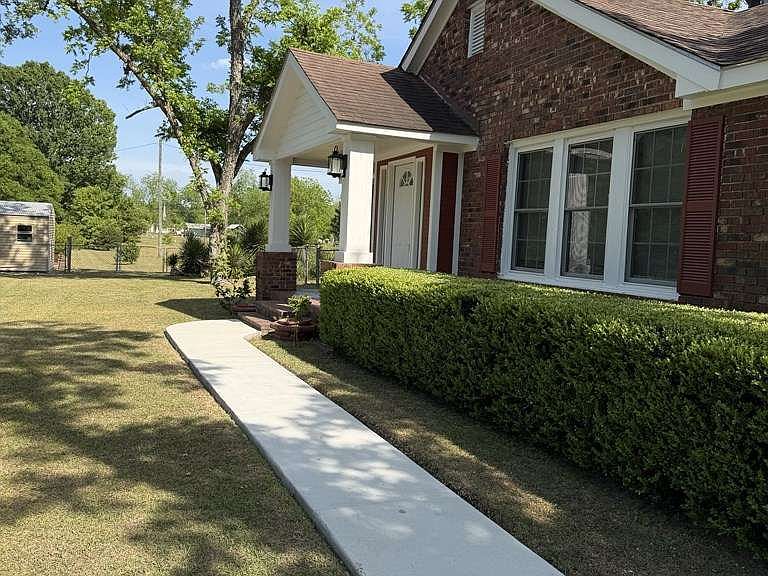 Listing photo 4