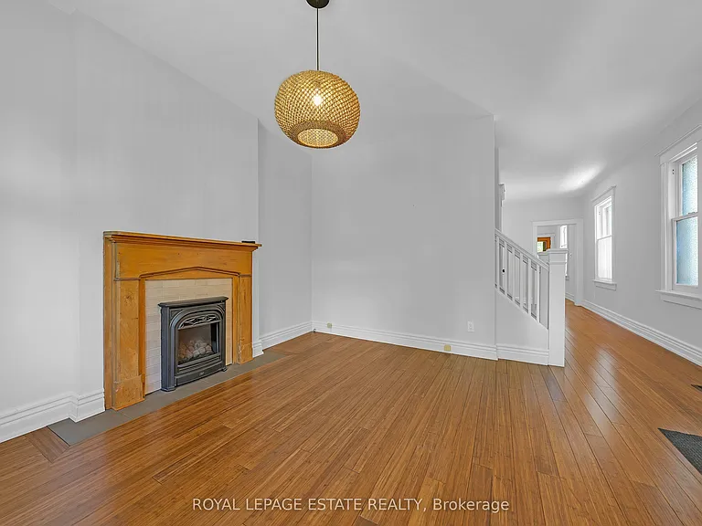 101 Silver Birch Ave — Photo 10