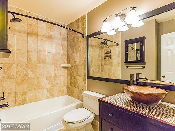 2nd image of 5708 Chapman Mill Dr #1907