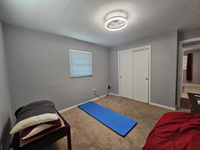 1000 S Lake Dr — Photo 9