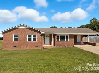 631 Marys Grove Church Rd, Kings Mountain, NC 28086