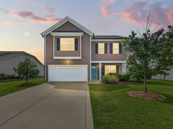 279 National Dr, Clayton, NC 27527