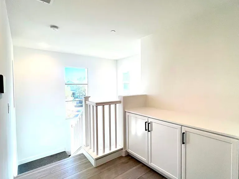 7024 Moonray Ct — Photo 5