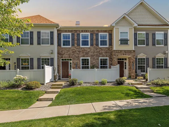 17283 72nd Ave N #1906, Maple Grove, MN 55311