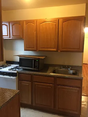 Rented by HFF Realty LLC | media 4
