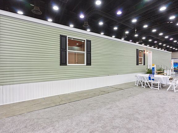 3rd image of 12515 Bonnie Ln #105