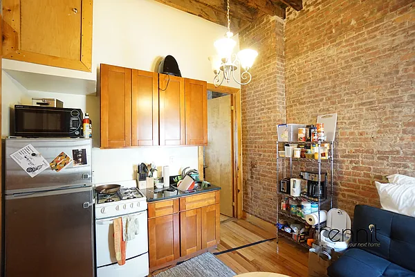 Rented by Rennit Inc. | media 11