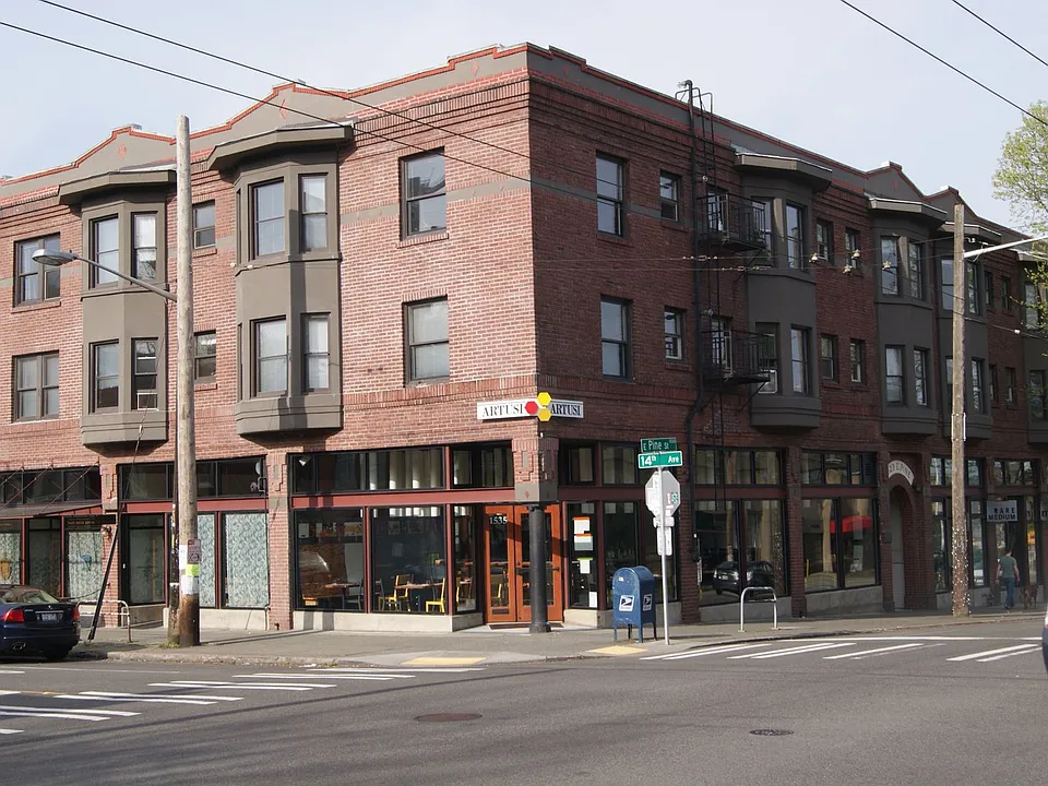 Chester Apartments