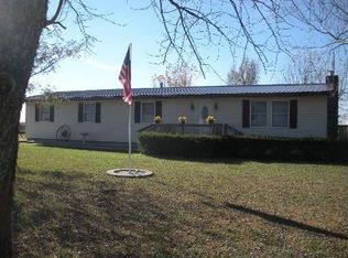 20013 Q Rd, Holton, KS 66436