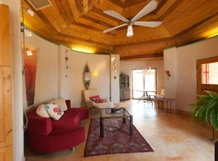 57A Cielo Dulce, El Prado, NM 87529