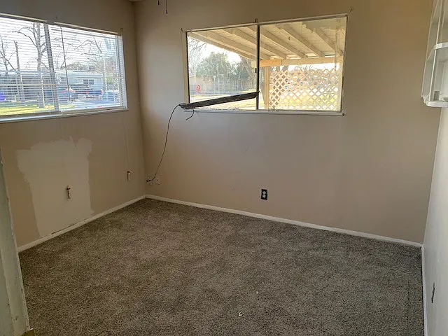 2310 Glenwood Dr — Photo 7