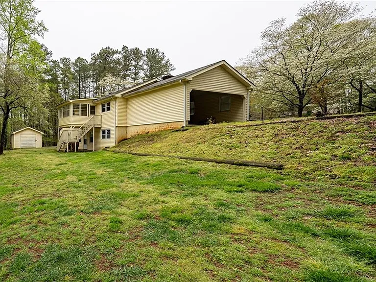 465 Dobbs Rd #B — Photo 34