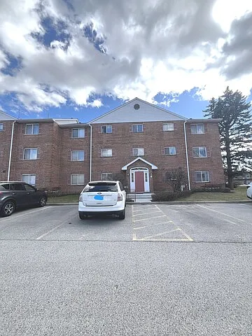 2 bed, 938 sqft, $2,400 — Photo 2