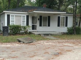 101 Springwood Dr, Walterboro, SC 29488