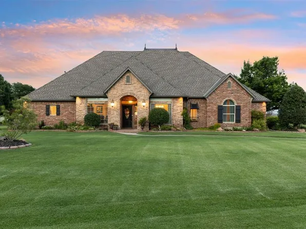 22370 Cedar Ridge Rd, Edmond, OK 73025