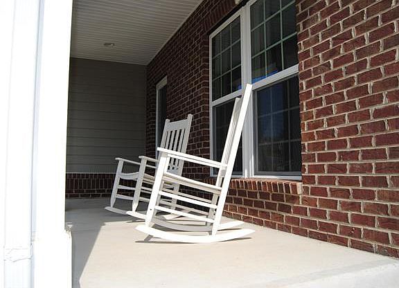 2nd image of 780 Rosegate Dr