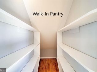 1912 S Glebe Rd, Arlington, VA 22204