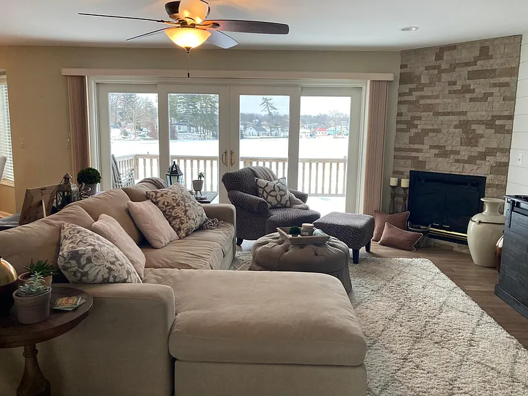 166 Highland Ave — Photo 14