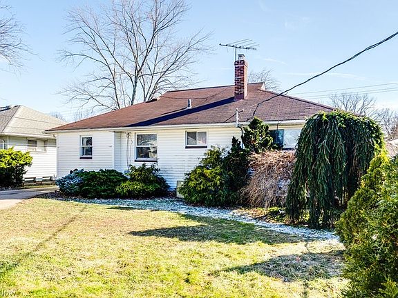 4th image of 13801 Bangor Ave