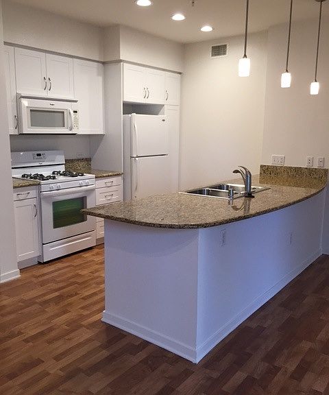 428 Enclave Cir Costa Mesa, CA, 92626 - Apartments for Rent | Zillow