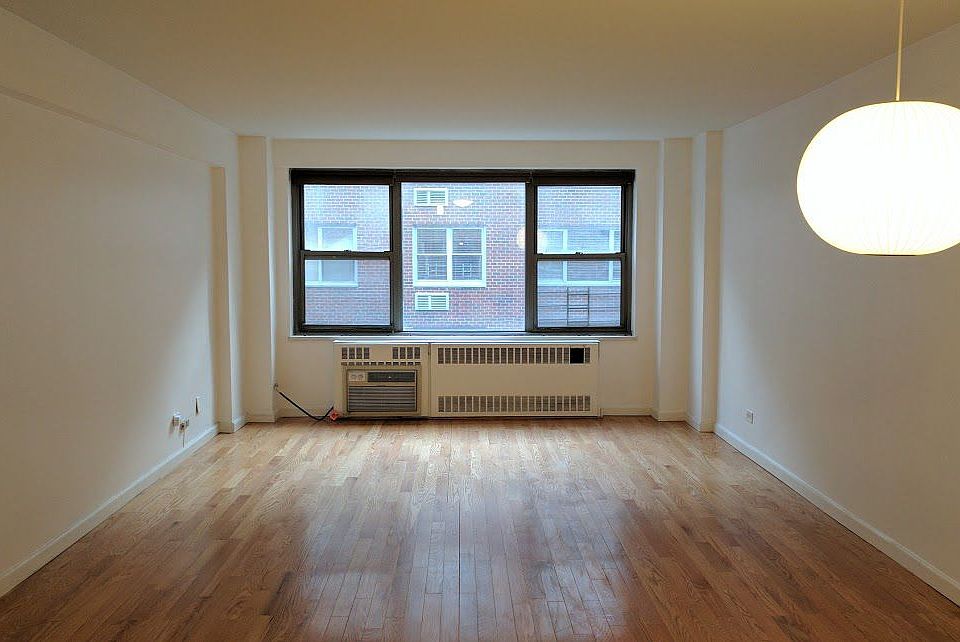 1st image of 420 E 55th St APT 9T