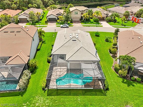 3rd image of 15719 Angelica Dr