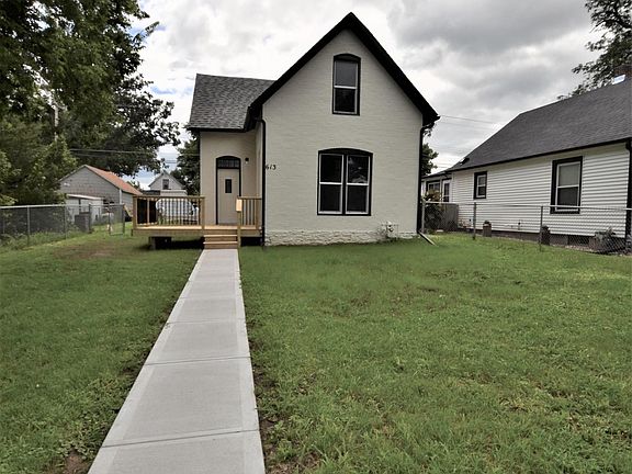 3rd image of 613 4th Ave