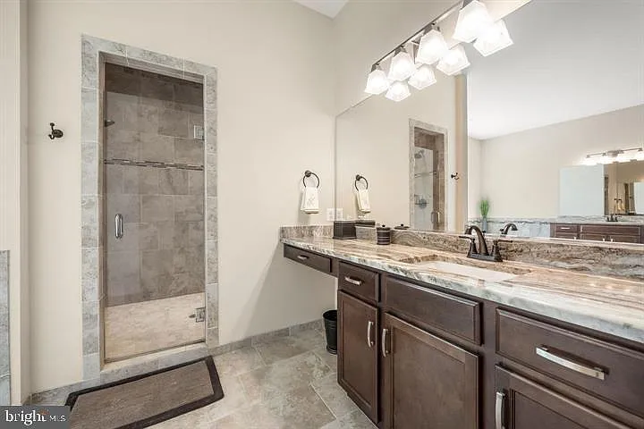 109 Seth Dr — Photo 27