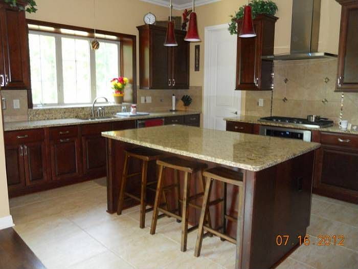 Kitchen granite counters