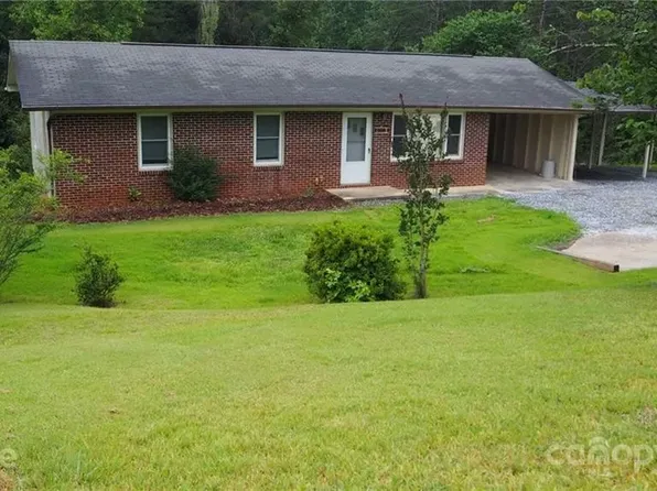 1124 State Highway 126, Nebo, NC 28761