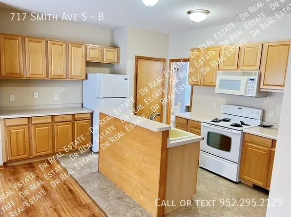 717 Smith Ave S Unit B, Saint Paul, MN 55107